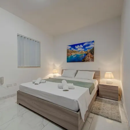 Apartment Charming Gozo Escape With Balcony Ac And Fast Wifi Marsalforn