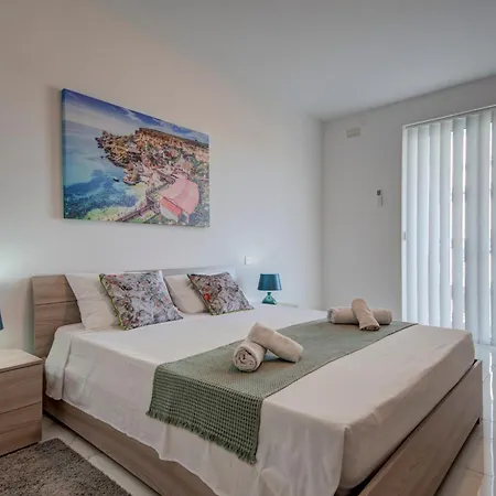 Charming Gozo Escape With Balcony Ac And Fast Wifi Apartment Marsalforn