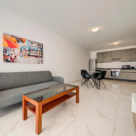 Apartment Charming Gozo Escape With Balcony Ac And Fast Wifi