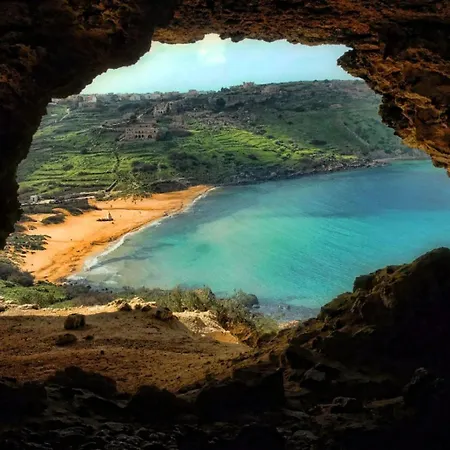 Apartment Charming Gozo Escape With Balcony Ac And Fast Wifi Marsalforn